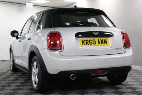 Mini Hatch COOPER CLASSIC 29