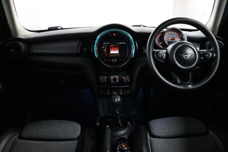 Mini Hatch COOPER CLASSIC 39