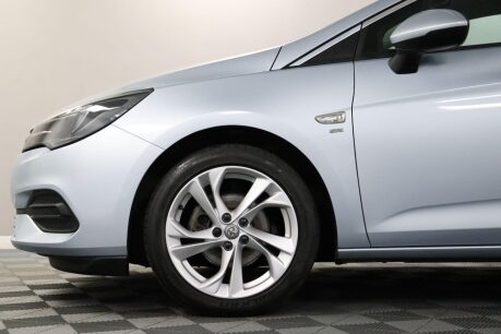 Vauxhall Astra SRI NAV 27