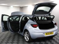 Vauxhall Astra SRI NAV 21