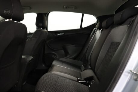 Vauxhall Astra SRI NAV 40