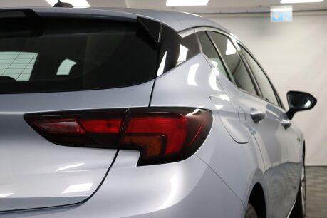 Vauxhall Astra SRI NAV 23