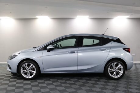 Vauxhall Astra SRI NAV 18