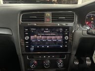 Volkswagen Golf SE NAVIGATION TDI 10