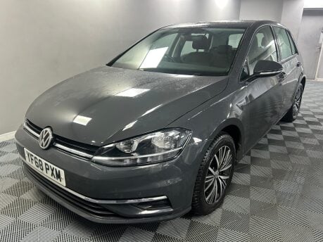 Volkswagen Golf SE NAVIGATION TDI 5