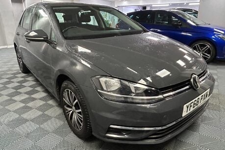 Volkswagen Golf SE NAVIGATION TDI