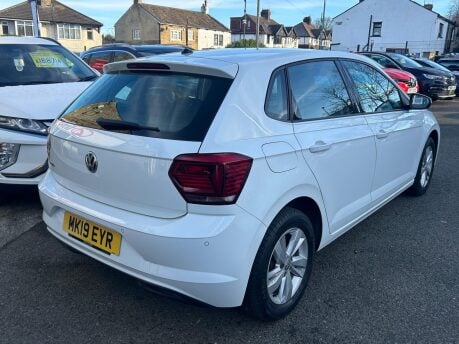Volkswagen Polo SE EVO 9