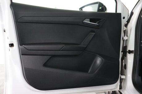 SEAT Arona TSI SE 41