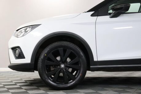 SEAT Arona TSI SE 27