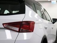 SEAT Arona TSI SE 23