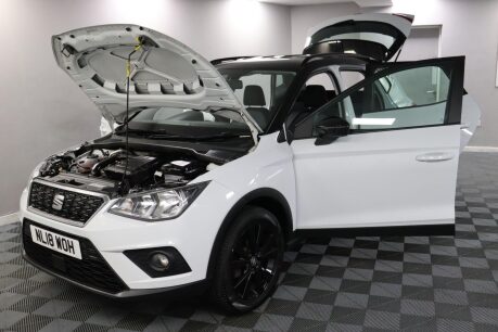 SEAT Arona TSI SE 16
