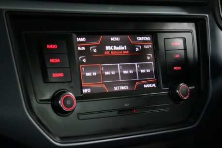 SEAT Arona TSI SE 37