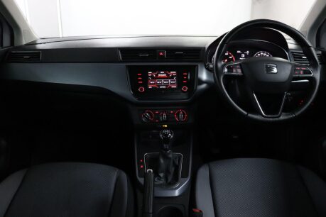 SEAT Arona TSI SE 38