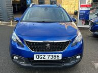 Peugeot 2008 PURETECH S/S SIGNATURE 4