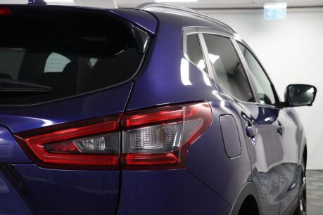 Nissan Qashqai DIG-T TEKNA 23