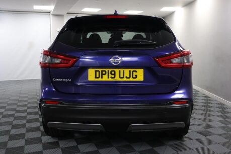 Nissan Qashqai DIG-T TEKNA 8