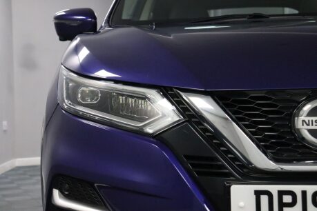 Nissan Qashqai DIG-T TEKNA 25