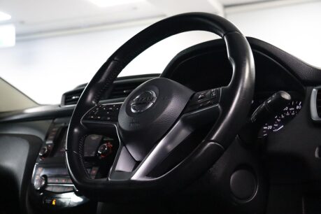 Nissan Qashqai DIG-T TEKNA 12