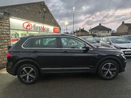 Volkswagen Tiguan SE NAV TSI 4MOTION DSG 8