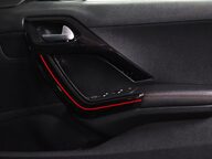 Peugeot 2008 S/S GT LINE 36