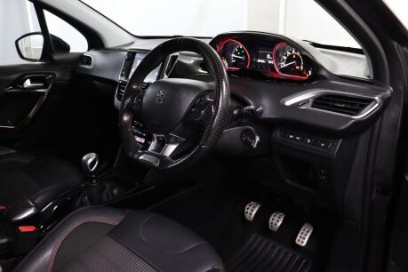 Peugeot 2008 S/S GT LINE 5