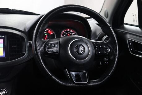 MG MG3 EXCLUSIVE NAV VTI-TECH 45