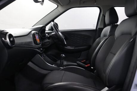 MG MG3 EXCLUSIVE NAV VTI-TECH 42