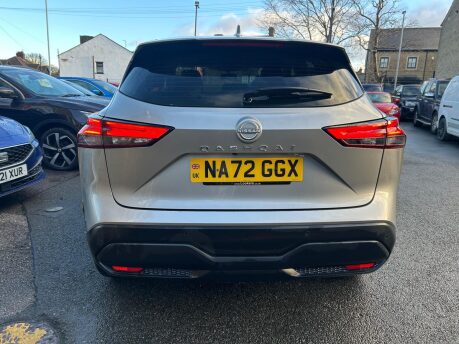 Nissan Qashqai DIG-T ACENTA PREMIUM DCT MHEV 6