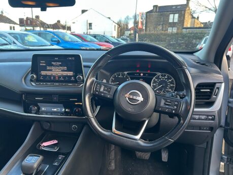 Nissan Qashqai DIG-T ACENTA PREMIUM DCT MHEV 8