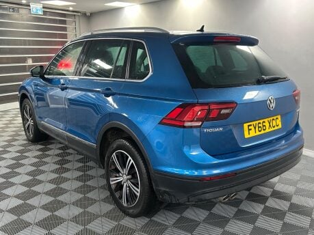 Volkswagen Tiguan SE NAV TDI BMT 4MOTION 4