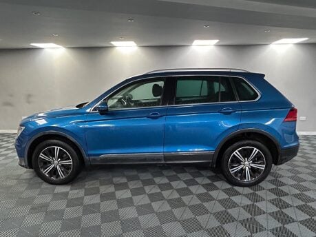Volkswagen Tiguan SE NAV TDI BMT 4MOTION 5