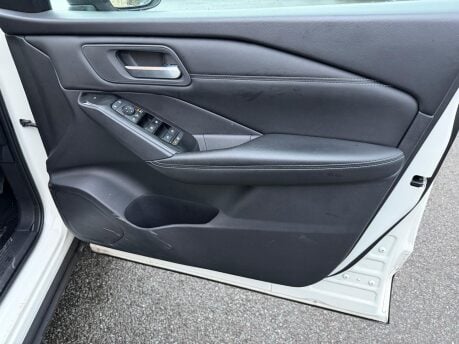 Nissan Qashqai DIG-T ACENTA PREMIUM MHEV 24