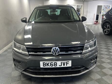 Volkswagen Tiguan SE NAV TSI 4