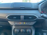 Dacia Sandero ESSENTIAL SCE 10