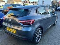 Renault Clio EVOLUTION E-TECH 9