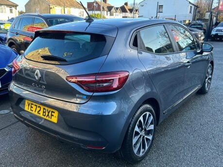 Renault Clio EVOLUTION E-TECH 9