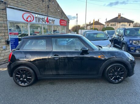 Mini Hatch COOPER 8