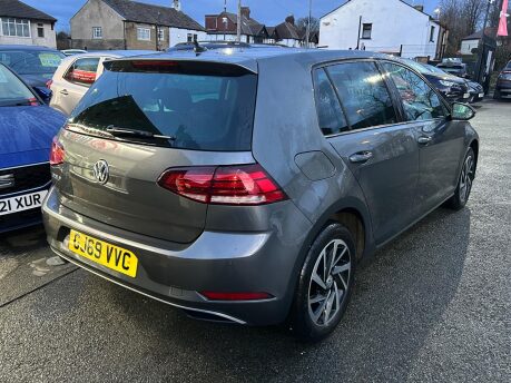 Volkswagen Golf MATCH EDITION TDI 9