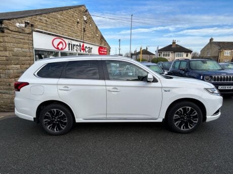 Mitsubishi Outlander PHEV 4H 8