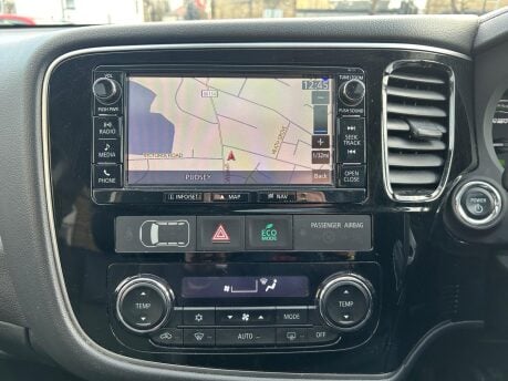 Mitsubishi Outlander PHEV 4H 11