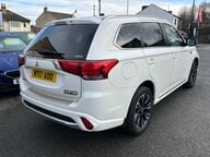 Mitsubishi Outlander PHEV 4H 9