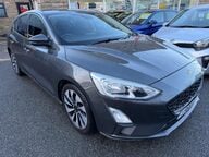 Ford Focus ZETEC 1
