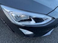 Ford Focus ZETEC 23