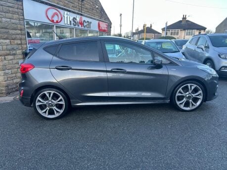 Ford Fiesta ST-LINE X EDITION 8