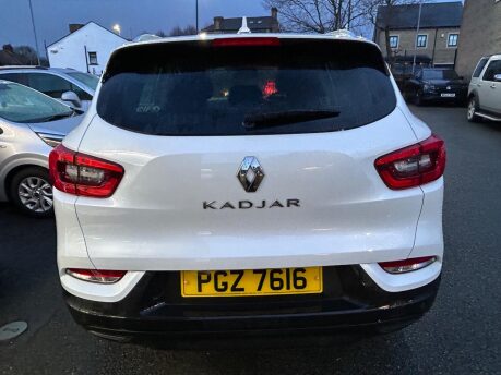 Renault Kadjar ICONIC TCE 7