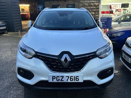 Renault Kadjar ICONIC TCE 4