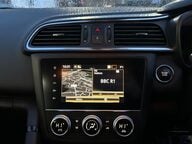 Renault Kadjar ICONIC TCE 11
