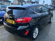 Ford Fiesta TITANIUM X 9
