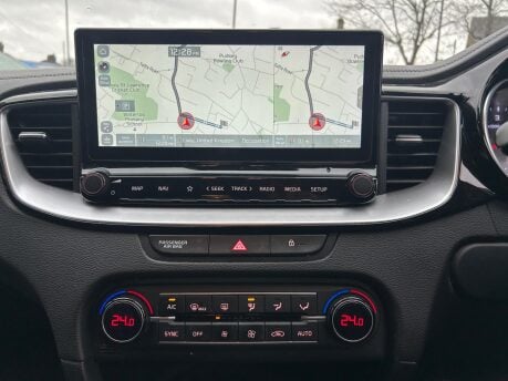 Kia Ceed CRDI 3 ISG MHEV 11