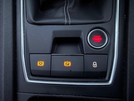 SEAT Leon TSI EVO SE DYNAMIC 28